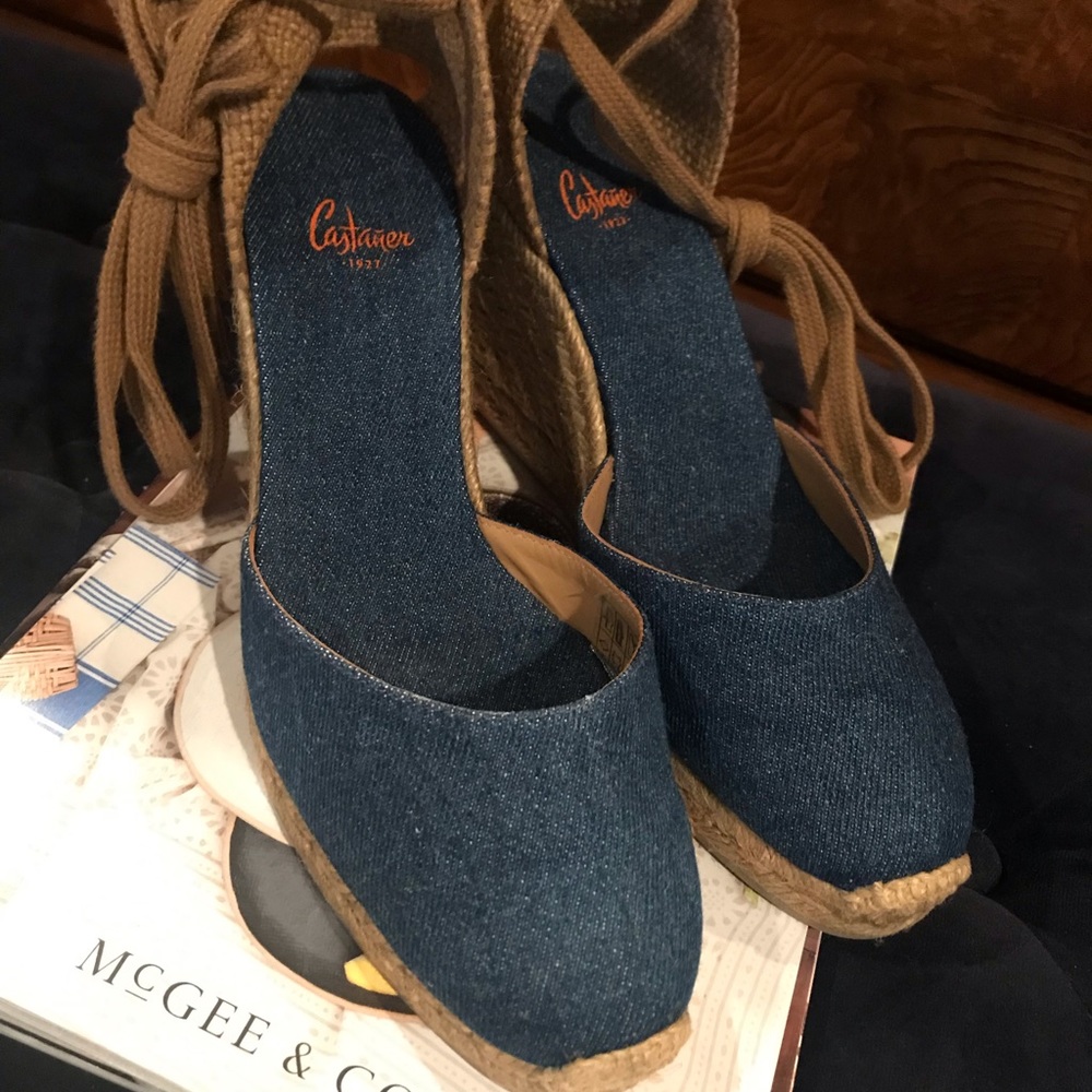 NWOT CASTAÑER ESPADRILLE WEDGES- Sz38
